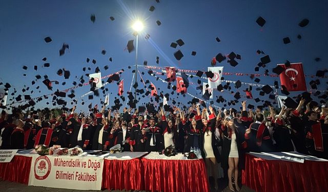 Süleyman Demirel Üniversitesinde mezuniyet töreni düzenlendi