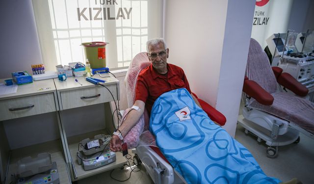 Türk Kızılaya bağışladığı 326 ünite kanla hastalara umut oldu