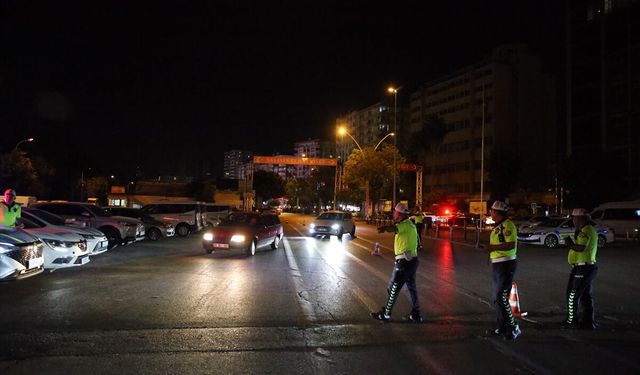 Adana'da trafik denetimi yapıldı