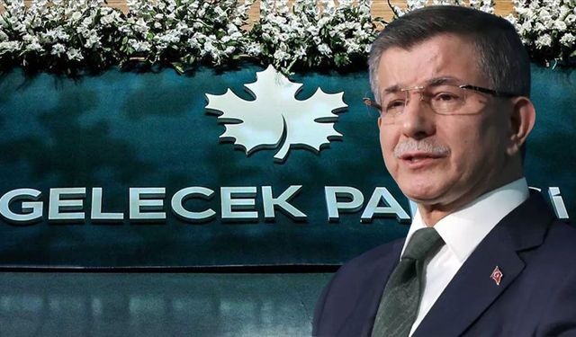 Ahmet Davutoğlu ifade vermek için adliyede