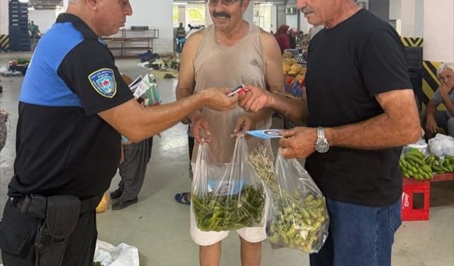 Bozyazı ilçesinde polis ekipleri dolandırıcılık olaylarına karşı bilgilendirme yaptı