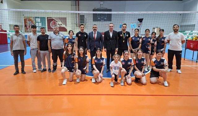 Erzin Kaymakamı Onur Özaydın'dan Kurumlara Veda Ziyaretleri