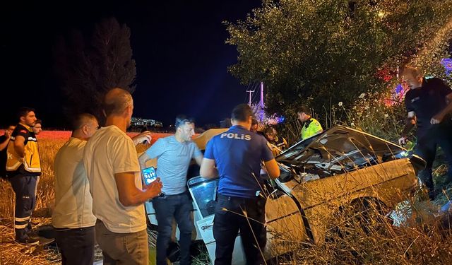 Kahramanmaraş'ta elektrik direğine çarpan otomobilin sürücüsü öldü