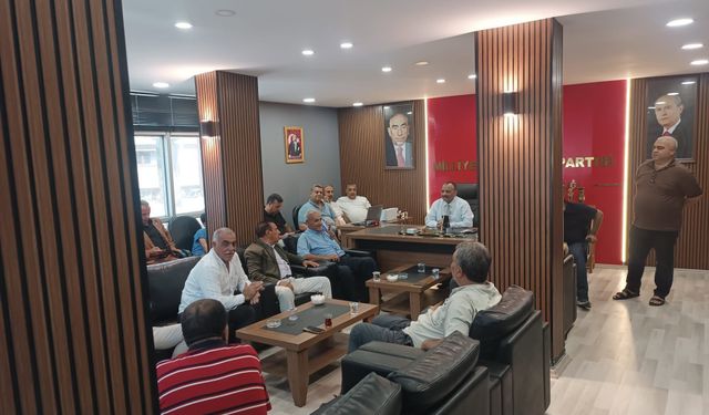 MHP Ceylanpınar İlçe Başkanı Halil Tetik Vatandaşlarla Bir Araya Geldi