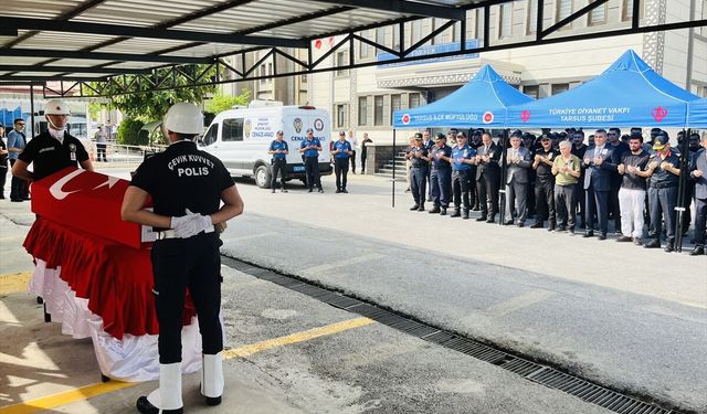 Mersin'de kalp krizi sonucu vefat eden bekçi için tören düzenlendi