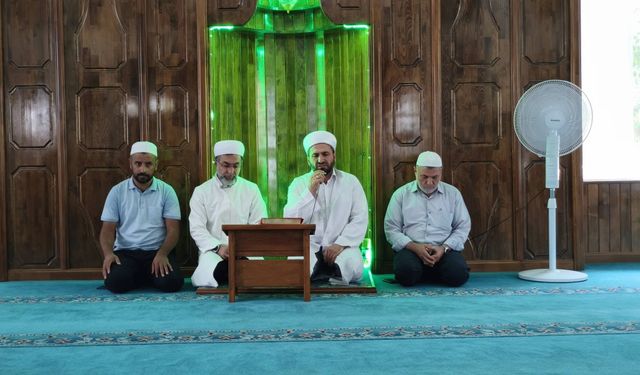 Osmaniye Toprakkale Merkez Çarşı’da Şehitlere Dua Edildi