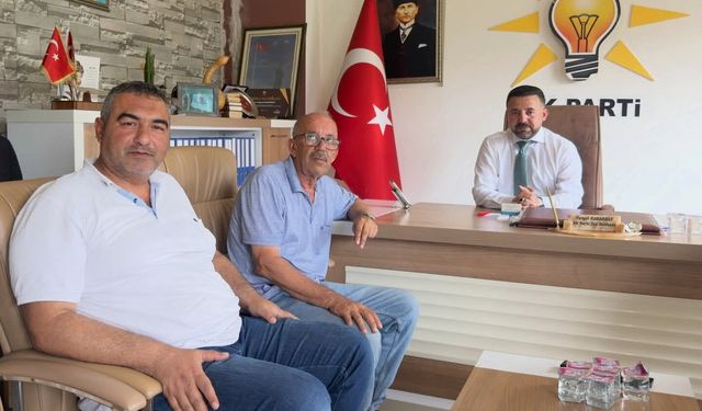 Turgut Kararmaz Üzümlü Mahalle Başkanını Ağırladı