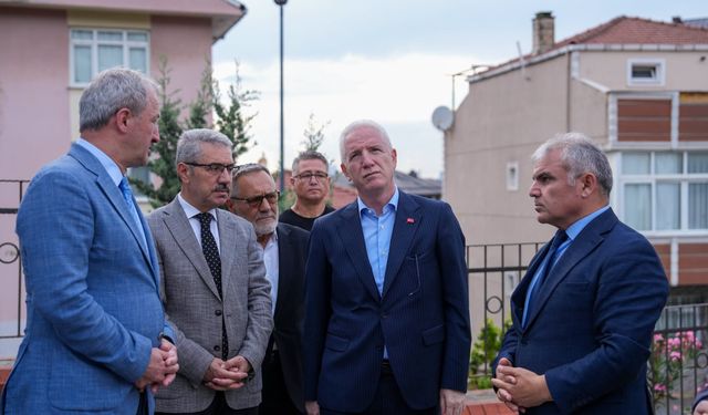 Vali Davut Gül Üsküdar’daki Yurt İnşaatını İnceledi