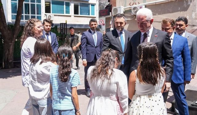 Vali Davut Gül’den Çocuk Evleri Sitesine Ziyaret