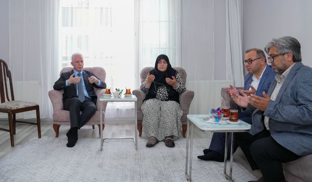 Vali Davut Gül’den Şehit Baki Okan’ın Ailesine Ziyaret