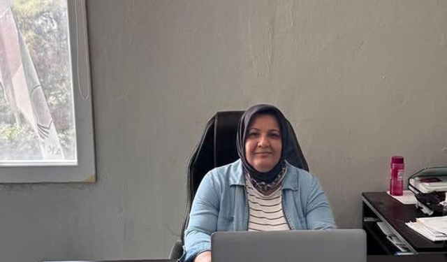 AK Parti Erzin Kadın Kolları'nda Yoğun Teşkilat Çalışması