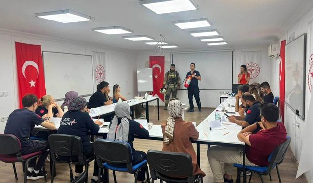 HBB İtfaiyesi’nden Sağlık Personeline Yangın Eğitimi