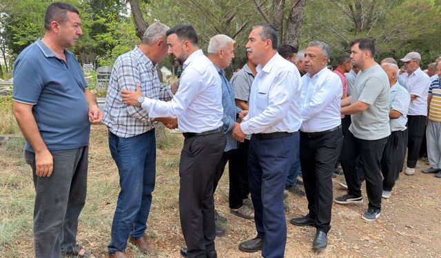 AK Parti Düziçi İlçe Başkanı Turgut Kararmaz Acıyı Paylaştı