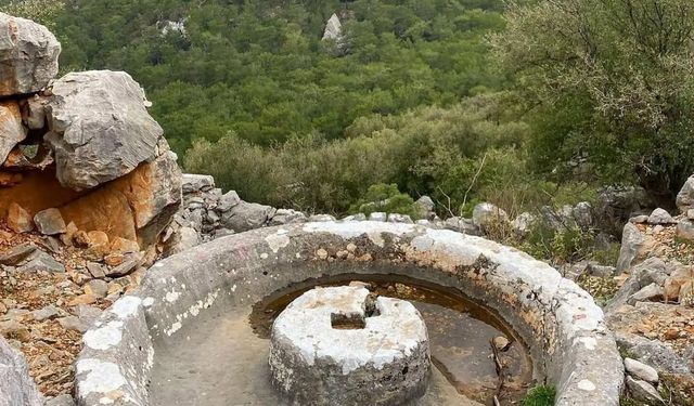 Antalya’nın Dağlarında Saklı Kalan Neapolis Antik Kenti