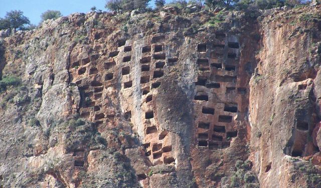 Pınara Antik Kenti Muğla’nın Saklı Tarih Hazinesi