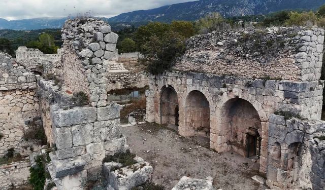 Antik Hamam Depremlerin Ardından Yeniden Şekillendi