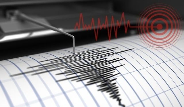 İstanbul’da Deprem Bildirimi Paniğe Neden Oldu