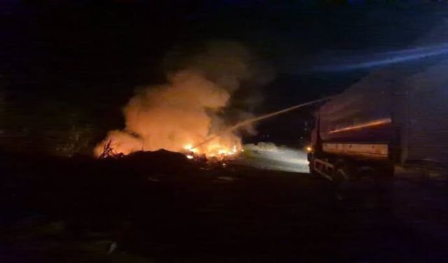 Hatay’da Otluk ve Çöplük Alan Yangını Kontrol Altına Alındı