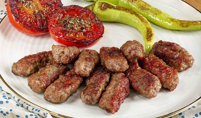 İnegöl Köfte Nasıl Yapılır? İşte Tam Ölçülü Tarif