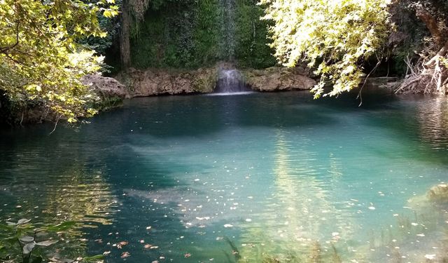 Kurşunlu Şelalesi Doğaseverlerin Gözdesi Olmayı Sürdürüyor
