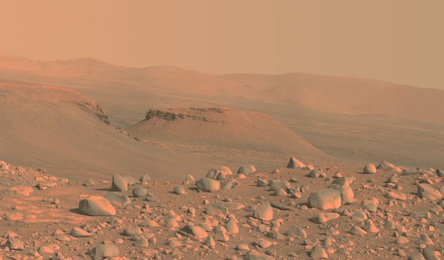 Mars'ta Yaşam İhtimalini Gündeme Getiren Keşif! İşte O Gizemli Yapılar! Bu Desenlerin Sırrı Ne?