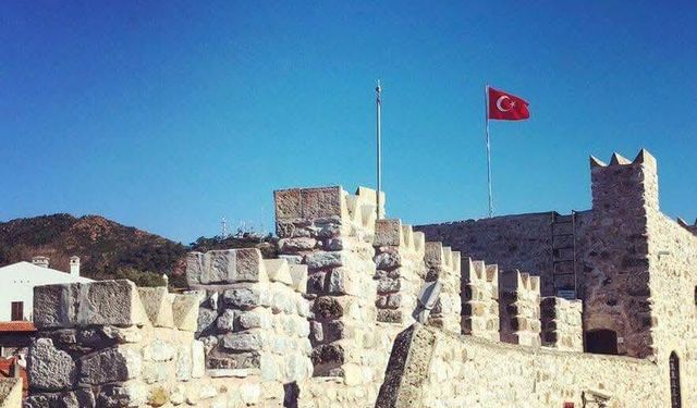 Marmaris Kaleiçi’nde Tarih ve Deniz Buluşuyor mu?
