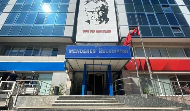 İzmir'de Menderes Belediyesi'ne Operasyon! Başkan İlkay Çiçek Dahil 21 Gözaltı