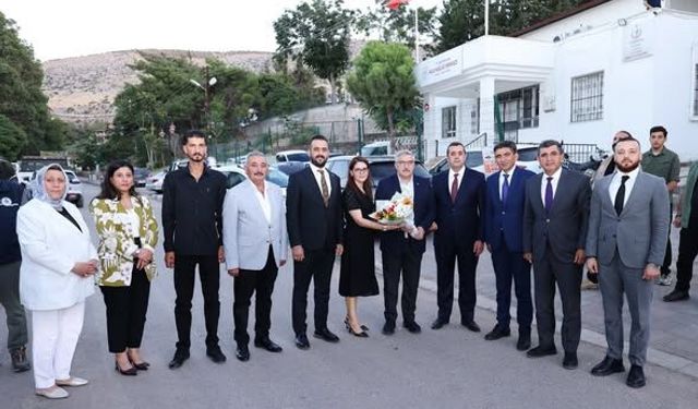 AK Parti Hatay'dan Reyhanlı'da Gelecek Vizyonu Toplantısı