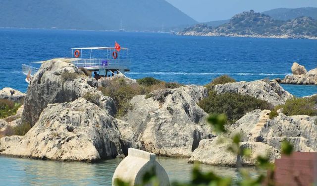 Demre’de Zamana Direnen Antik Yerleşim: Simena