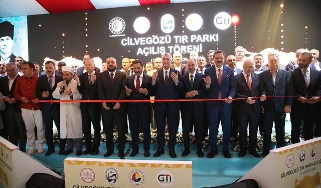 Ticaret Bakanı Ömer Bolat, Cilvegözü Gümrük Kapısı Tır Parkı'nın açılışında konuştu: