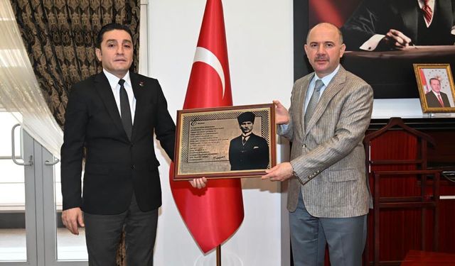 Vali Serdengeçti’den CHP Osmaniye Yönetimine Teşekkür