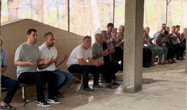 Düziçi AK Parti’den Mustafa Kırat’ın Cenazesine Katılım