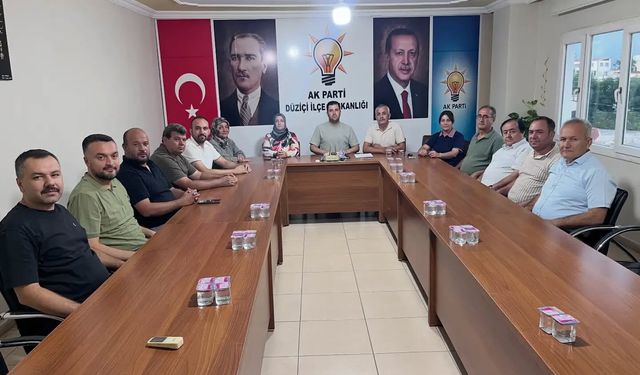 Düziçi AK Parti Haftalık Yönetim Toplantısını Gerçekleştirdi
