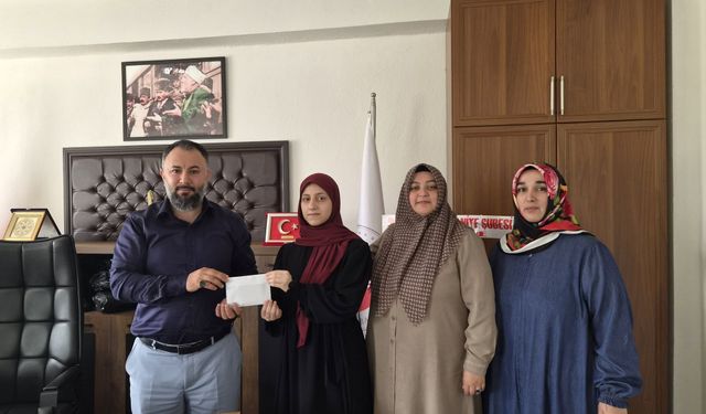 Bahçe'de Ayşe Şehhud 11 Ayda Hafızlığını Tamamladı