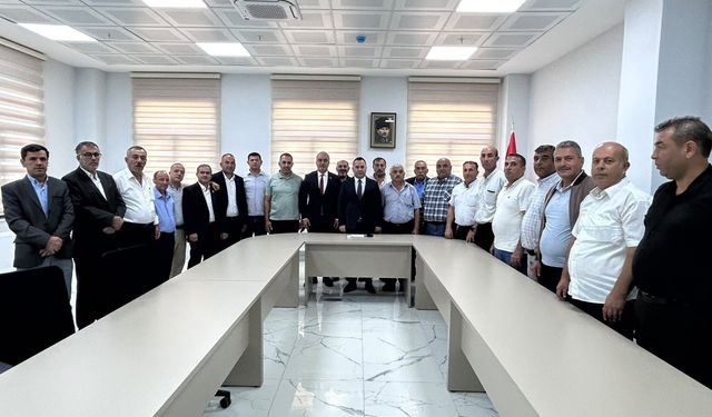 Bahçe Kaymakamı Mustafa Berk Çelik Muhtarlarla Buluştu
