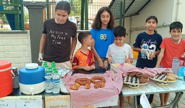 Adana'da çocuklardan orman yangınından zarar görenlere destek