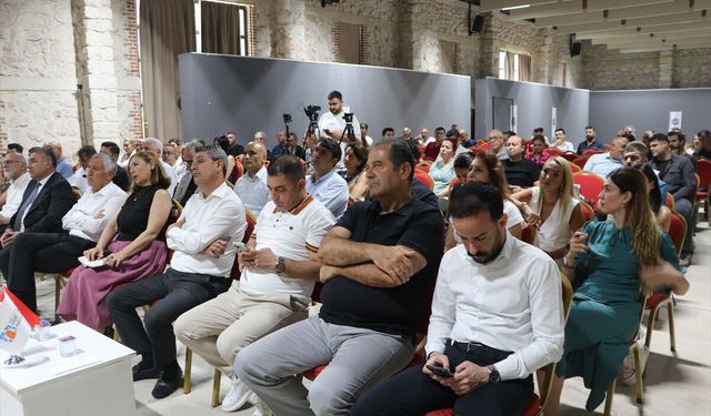 Adana'da 'Mikroplastik Kirliliği Forumu' düzenlendi