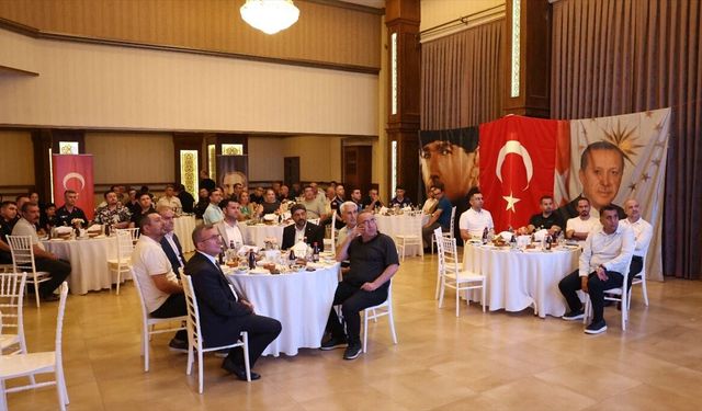 Akdeniz Kaymakamı ve Belediye Başkan Vekili Beşikci zabıta ekibiyle buluştu