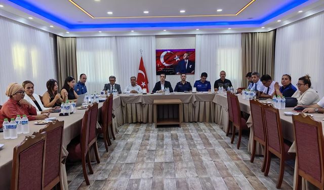 Bozyazı'da 'Okul ve Çevre Güvenlik Tedbirleri' toplantısı yapıldı