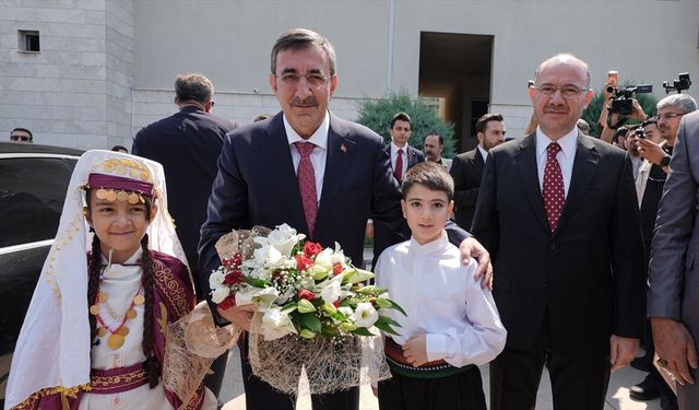 Cumhurbaşkanı Yardımcısı Yılmaz, Osmaniye Valiliğini ziyaret etti