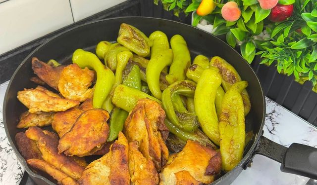 Giresun’da Tavuk ve Biberli Makarna Salatası Nasıl Yapılır?