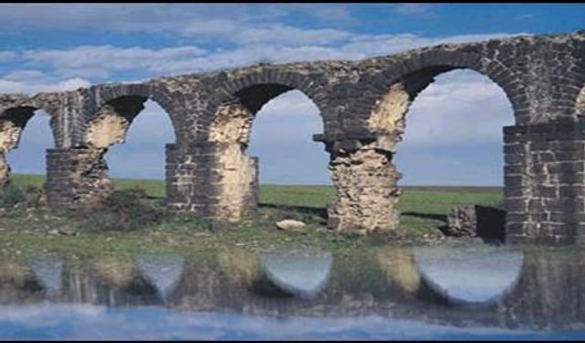Hatay’da Tarihin İzleri İssos Harabeleri’ndeki Su Kemeri