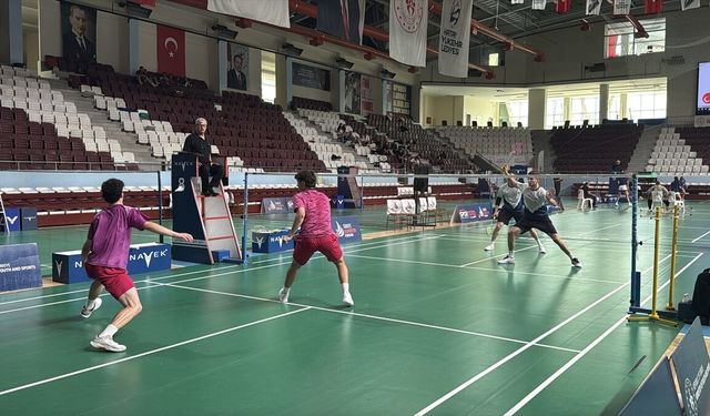 Hatay'daki Türkiye Badminton Şampiyonası tamamlandı