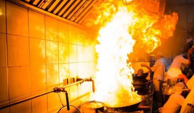 Osmaniyeliler Dikkat! Kızgın Yağ Yangınında Bu Hataları Yapmayın
