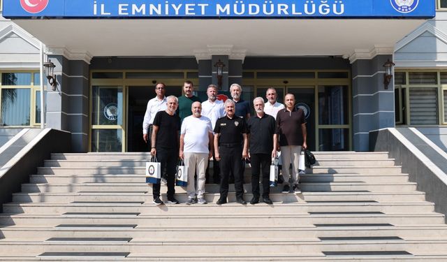 Mersin İl Emniyet Müdürü Fahri Aktaş emekli polisleri ağırladı