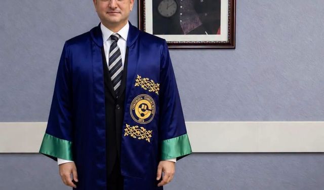 Çukurova Üniversitesi’nde Musa Şanal’ın Akademik Başarısı