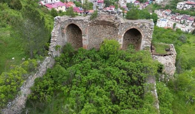 Saimbeyli’de Tarihe Yolculuk! St. James Manastırı Dikkat Çekiyor