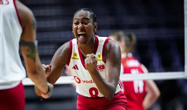 İstiklal Marşı’nı Neden Okudu? Sinead Jack-Kısal’dan Olay Sözler