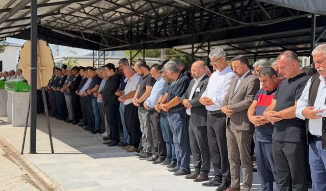 Turgut Kararmaz Mehmet Bilgili’nin Cenazesine Katıldı
