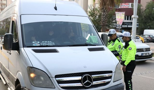 Adana'da güvenli eğitim için okul çevrelerinde denetimler sürüyor